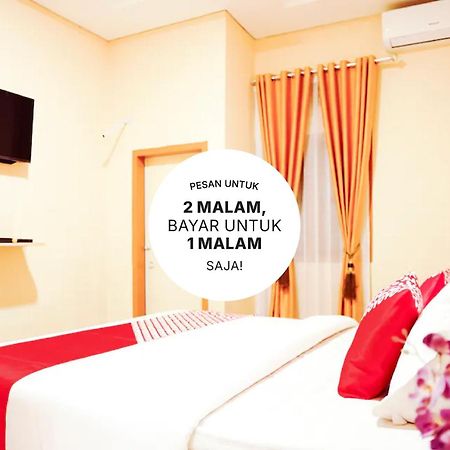 Collection O Hotel Pratiwi Anggrek Near Pantai Padang Εξωτερικό φωτογραφία